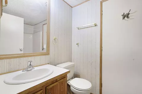 4526 Big Eagle Ln, Redding, CA 96003 photo 17