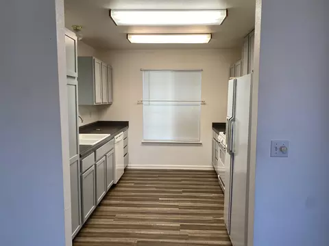 2139 Blossom Ave, Corning, CA 96021 photo 3
