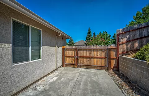 3173 Laver St, Redding, CA 96002 photo 50