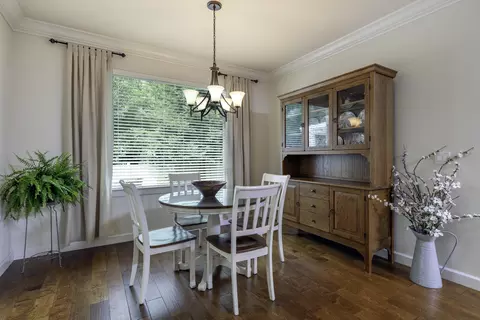 5572 Lexi Ln, Redding, CA 96001 photo 13