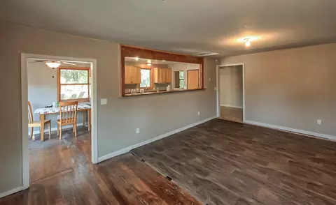 3871 Riverside Ave, Anderson, CA 96007 photo 5