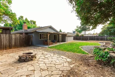 2379 Belladonna St, Redding, CA 96002 photo 16