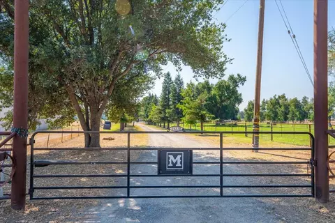 19270 Eighmy Rd, Cottonwood, CA 96022