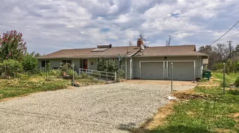 4773 Pheasant Dr, Anderson, CA 96007