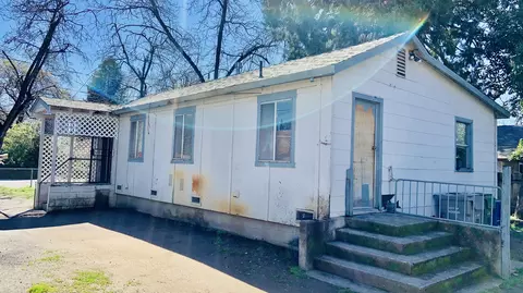 2628 Freebridge St, Redding, CA 96001 photo 7