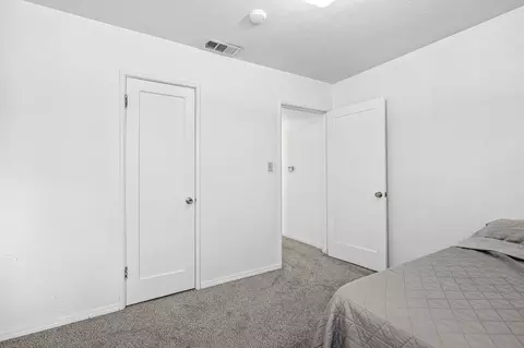 765 Loma St, Redding, CA 96003 photo 2