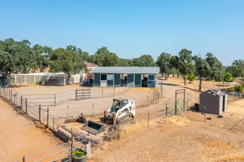 16045 Old Mission Dr, Red Bluff, CA 96080 photo 18