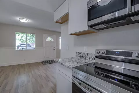 1250 Bradley Dr, Redding, CA 96003 photo 11