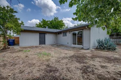 1250 Bradley Dr, Redding, CA 96003 photo 35