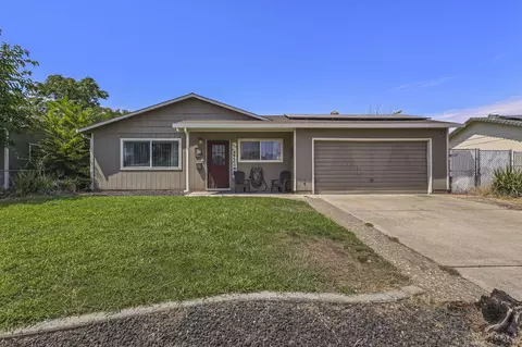 3 Poppy Ct, Anderson, CA 96007