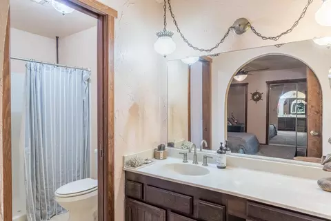 6945 Tucker Ln, Redding, CA 96002 photo 17