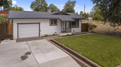 1725 Grand Coulee Blvd, Shasta Lake, CA 96019