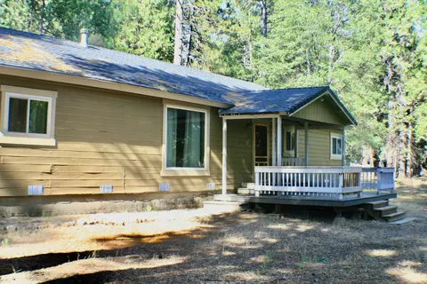 8371 Circle K Dr, Shingletown, CA 96088