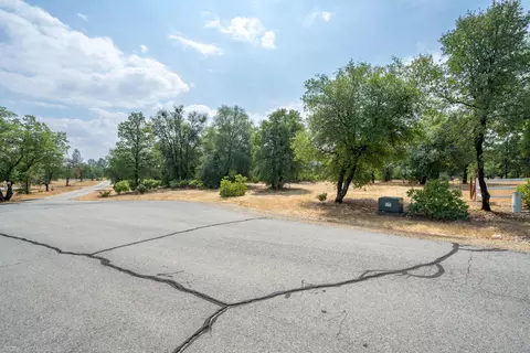 Lot 4 Via Casale, Redding, CA 96003 photo 4