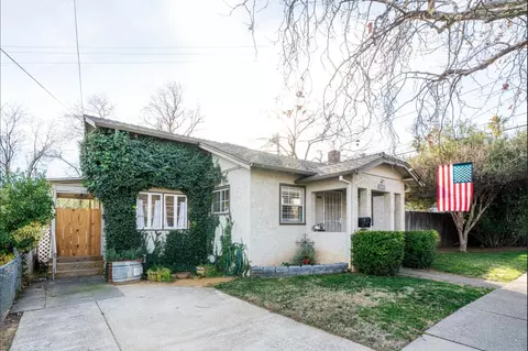 1099 South St, Redding, CA 96001 photo 2