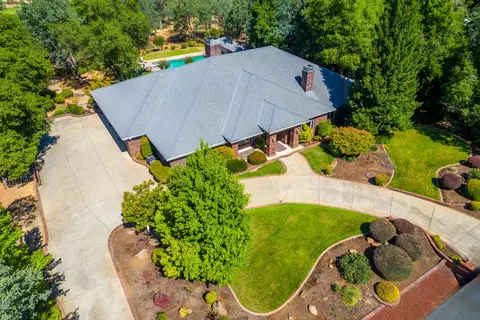 Exterior - 13276 Tierra Heights Rd, Redding, CA 96003 photo 20 of 21