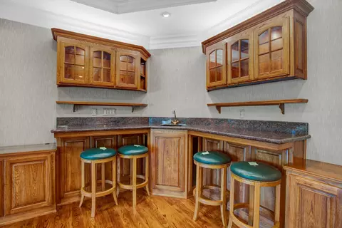 Kitchen - 13276 Tierra Heights Rd, Redding, CA 96003 photo 5 of 5
