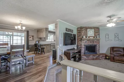 1732 Canyon Rd, Redding, CA 96001 photo 2