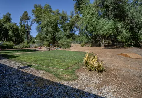 1732 Canyon Rd, Redding, CA 96001 photo 35