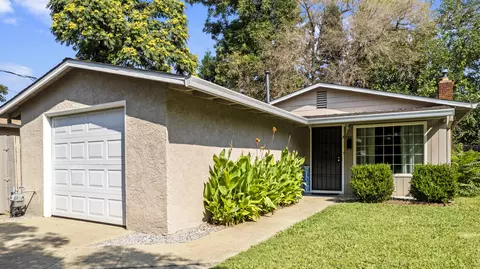 3227 Sharon Ave, Anderson, CA 96007