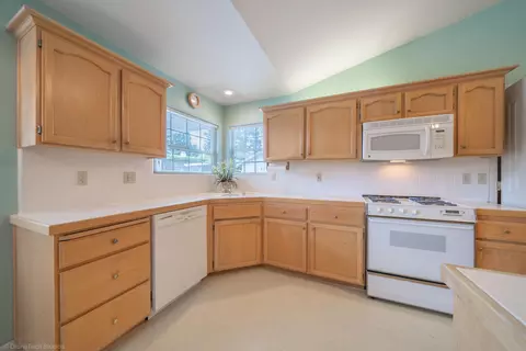 2270 Siena Ave, Redding, CA 96001 photo 11