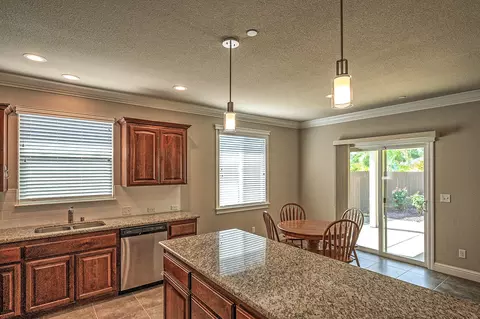 3375 Hotlam Rd, Redding, CA 96002 photo 8