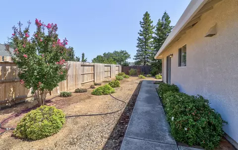 587 Fair Hill Dr, Redding, CA 96003 photo 28