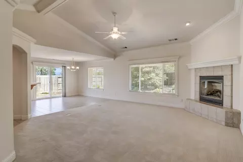 587 Fair Hill Dr, Redding, CA 96003 photo 6