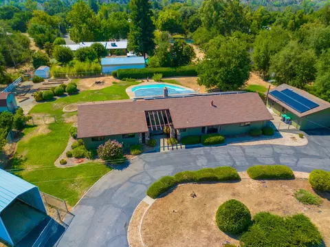 15715 Johnson Rd, Red Bluff, CA 96080 photo 2