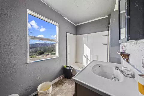 15735 Rock Creek Rd, Redding, CA 96001 photo 12