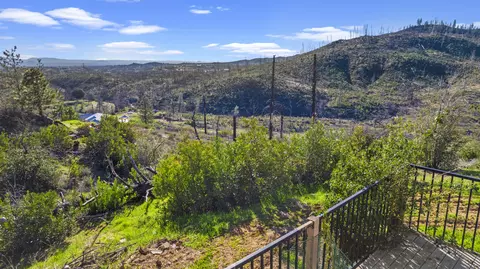 15735 Rock Creek Rd, Redding, CA 96001 photo 4