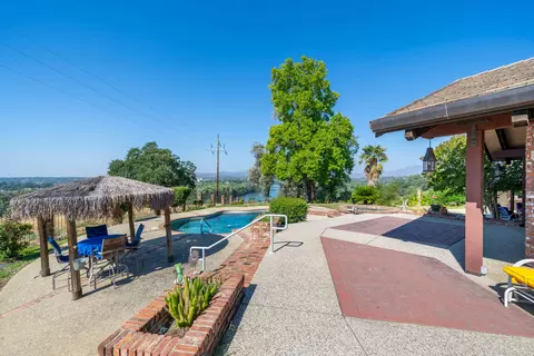 910 River Bend Rd, Redding, CA 96003 photo 23