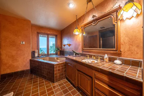 910 River Bend Rd, Redding, CA 96003 photo 65
