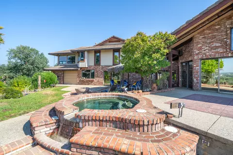 910 River Bend Rd, Redding, CA 96003 photo 31