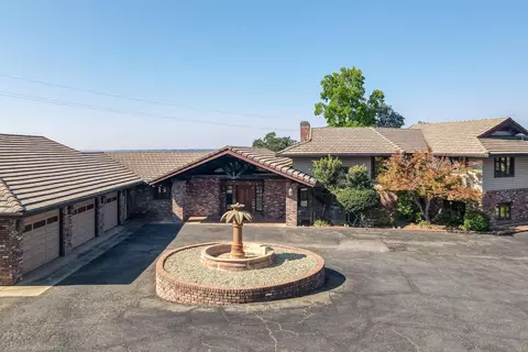 910 River Bend Rd, Redding, CA 96003 photo 10