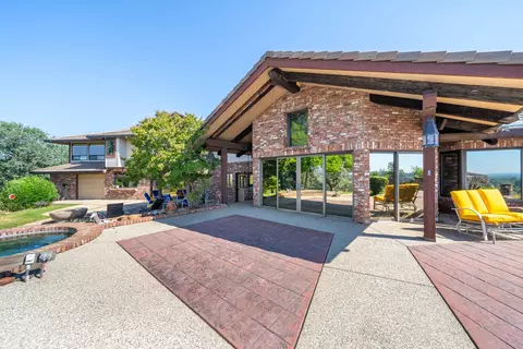 910 River Bend Rd, Redding, CA 96003 photo 32