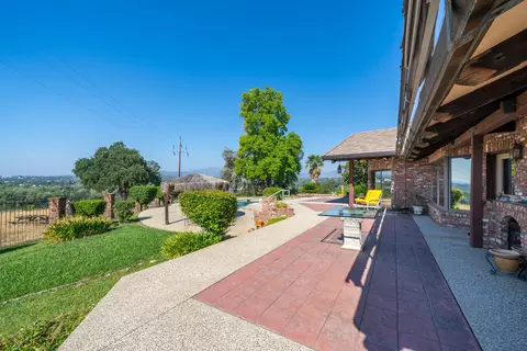 910 River Bend Rd, Redding, CA 96003 photo 35