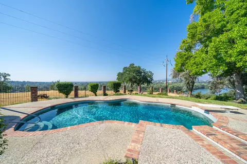 910 River Bend Rd, Redding, CA 96003 photo 29