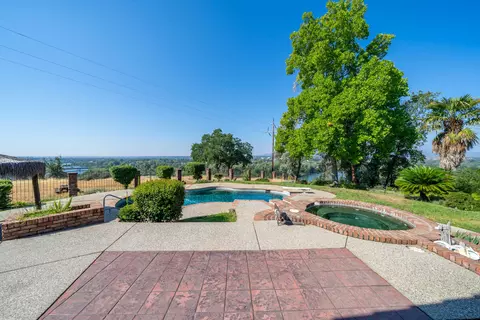 910 River Bend Rd, Redding, CA 96003 photo 22