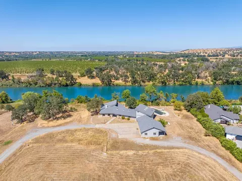 17945 Rivers Edge Dr, Red Bluff, CA 96080 photo 3