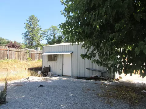 22132 Hidden Valley Dr, Redding, CA 96003 photo 5