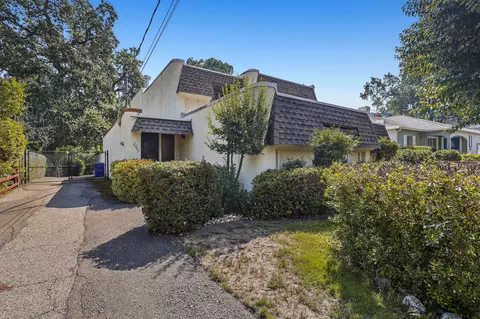 2045 Canal Dr, Redding, CA 96001