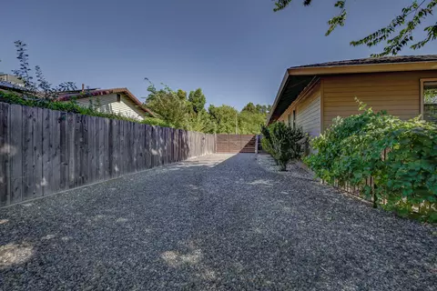 2981 Balaton Ave, Redding, CA 96001 photo 61