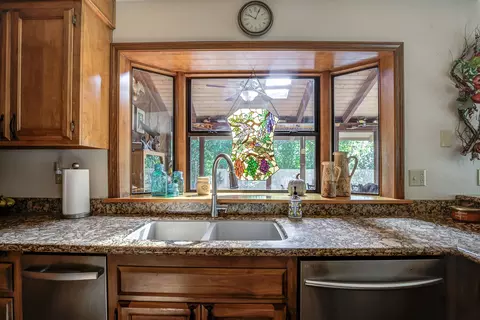 2981 Balaton Ave, Redding, CA 96001 photo 19