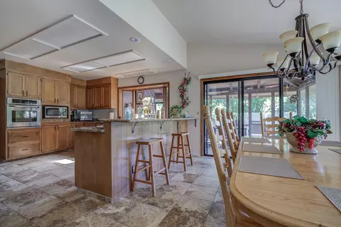 2981 Balaton Ave, Redding, CA 96001 photo 10