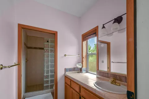 19371 Lexington Ln, Redding, CA 96003 photo 15