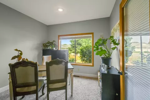 19371 Lexington Ln, Redding, CA 96003 photo 10