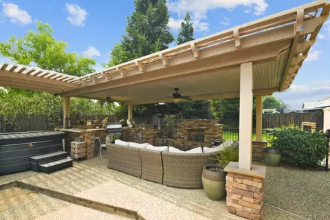 19371 Lexington Ln, Redding, CA 96003 photo 21