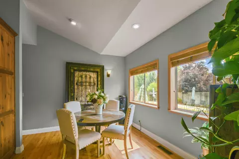 19371 Lexington Ln, Redding, CA 96003 photo 6