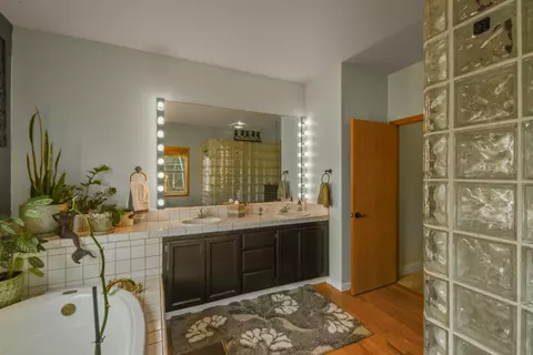 19371 Lexington Ln, Redding, CA 96003 photo 13
